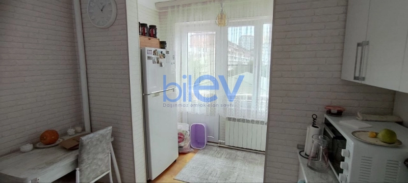Satış 2 otaqlı Köhnə Tikili bina evi  48m², Bakı