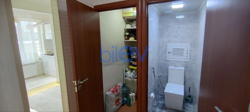 Satış 2 otaqlı Köhnə Tikili bina evi  48m², Bakı