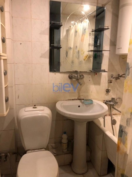 Aylıq Kirayə 2 otaqlı Köhnə Tikili bina evi  45m², Bakı