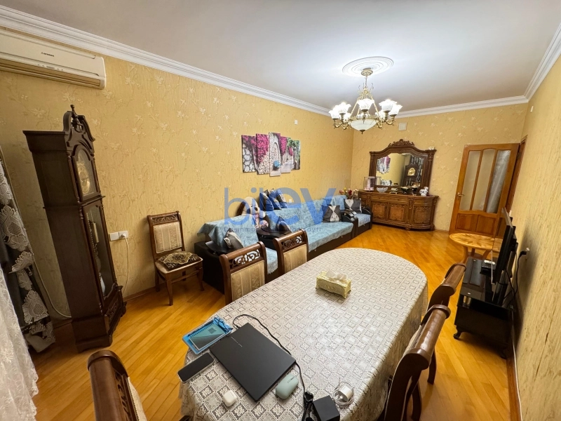 Satış 2 otaqlı Yeni Tikili bina evi  70m², Bakı
