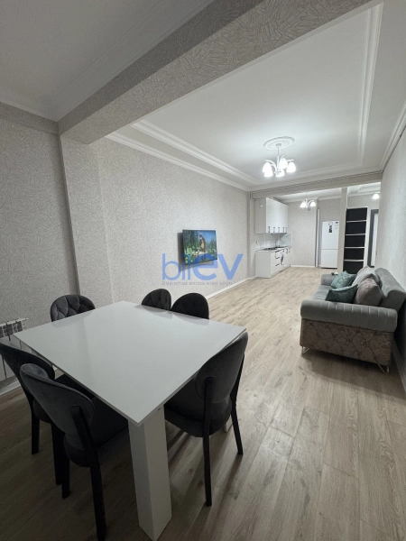 Aylıq Kirayə 2 otaqlı Yeni Tikili bina evi  75m², Sumqayıt