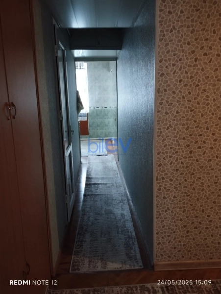 Satış 3 otaqlı Köhnə Tikili bina evi  65m², Xırdalan