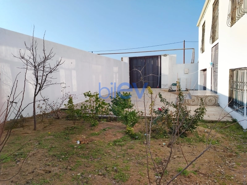 Satış 7 otaqlı Həyət evi  250m², Bakı
