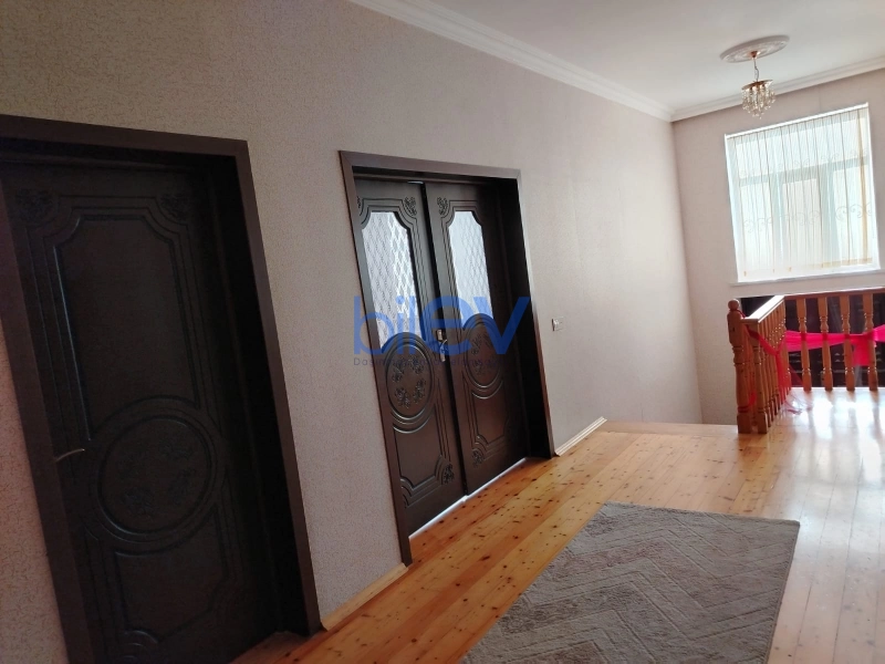 Satış 7 otaqlı Həyət evi  250m², Bakı