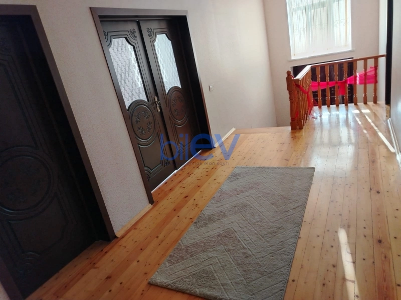 Satış 7 otaqlı Həyət evi  250m², Bakı