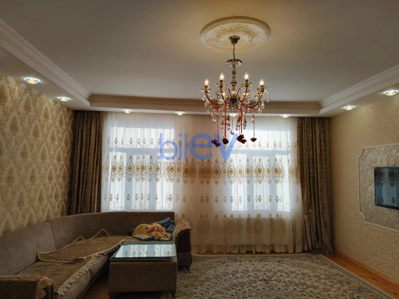 Satış 7 otaqlı Həyət evi  250m², Bakı