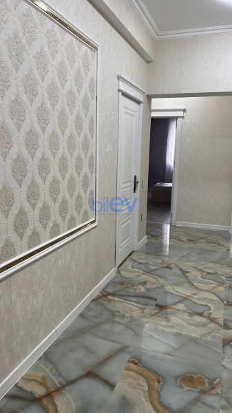 Aylıq Kirayə 3 otaqlı Yeni Tikili bina evi  100m², Bakı
