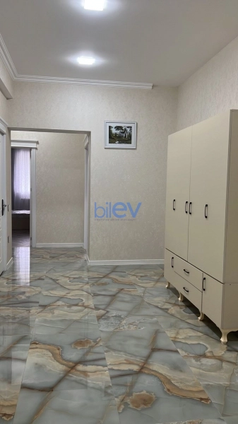 Aylıq Kirayə 3 otaqlı Yeni Tikili bina evi  100m², Bakı