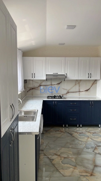 Aylıq Kirayə 3 otaqlı Yeni Tikili bina evi  100m², Bakı