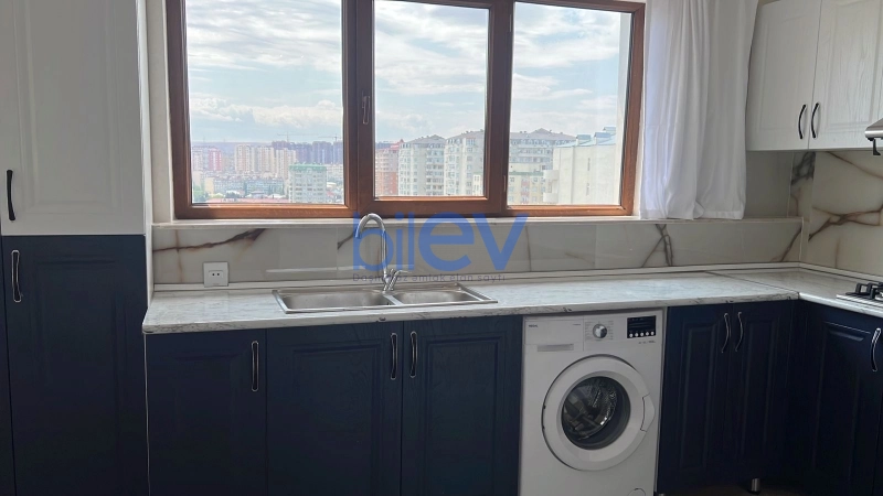 Aylıq Kirayə 3 otaqlı Yeni Tikili bina evi  100m², Bakı
