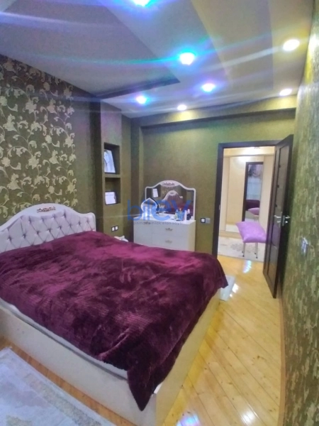 Satış 2 otaqlı Yeni Tikili bina evi  78m², Bakı