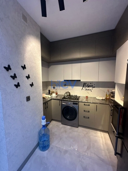 Satış 2 otaqlı Yeni Tikili bina evi  72m², Bakı