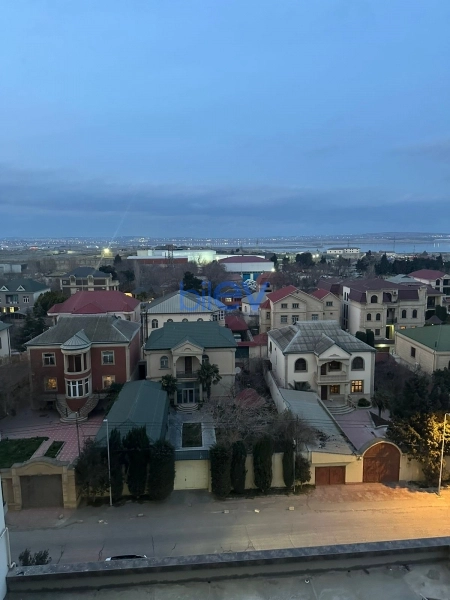 Satış 2 otaqlı Yeni Tikili bina evi  72m², Bakı