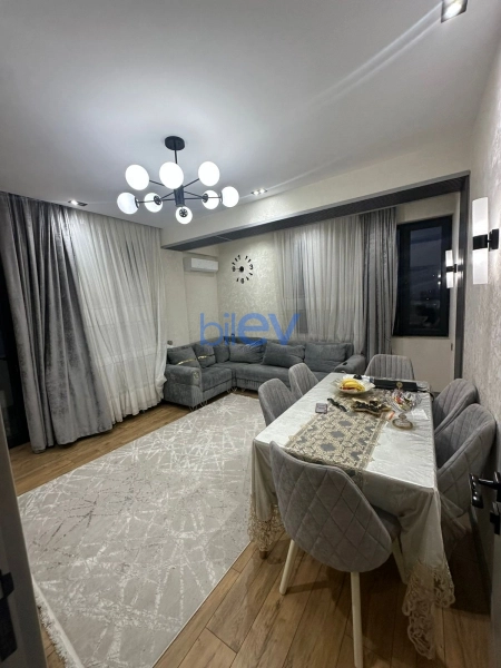 Satış 2 otaqlı Yeni Tikili bina evi  72m², Bakı