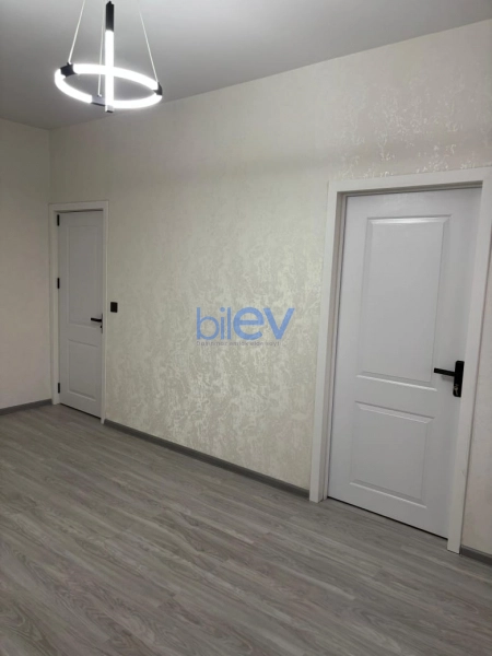 Satış 1 otaqlı Köhnə Tikili bina evi  35m², Bakı