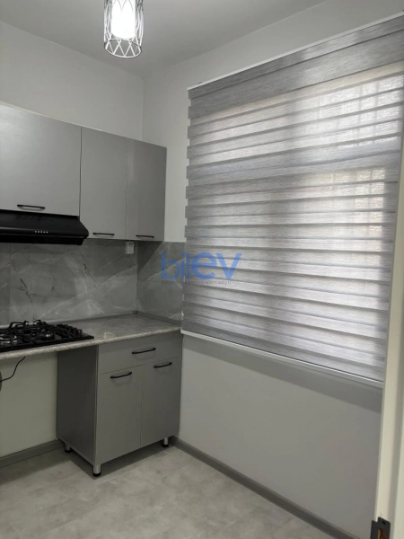 Satış 1 otaqlı Köhnə Tikili bina evi  35m², Bakı