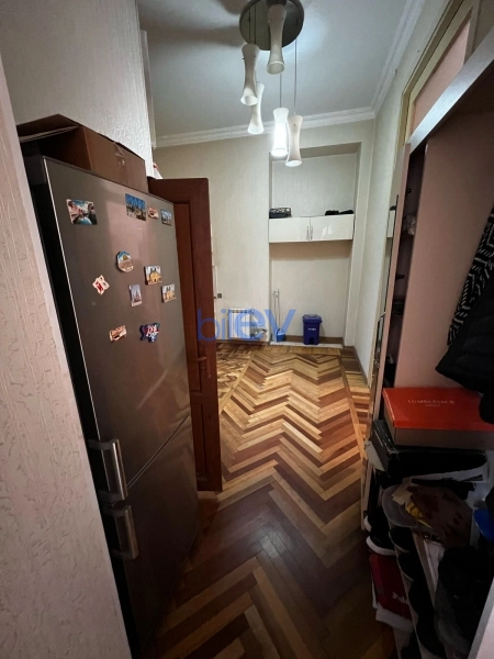 Satış 2 otaqlı Köhnə Tikili bina evi  62m², Bakı