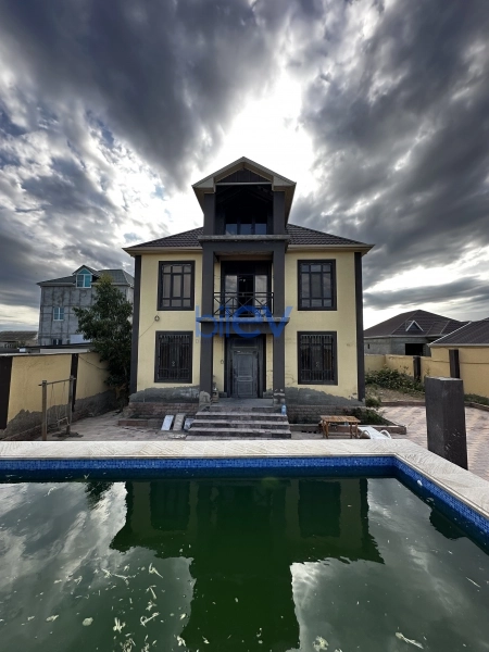 Satış 5 otaqlı Bağ evi  300m², Bakı