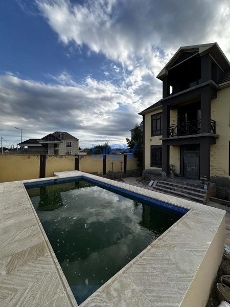 Satış 5 otaqlı Bağ evi  300m², Bakı