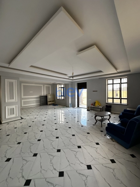 Satış 5 otaqlı Bağ evi  300m², Bakı
