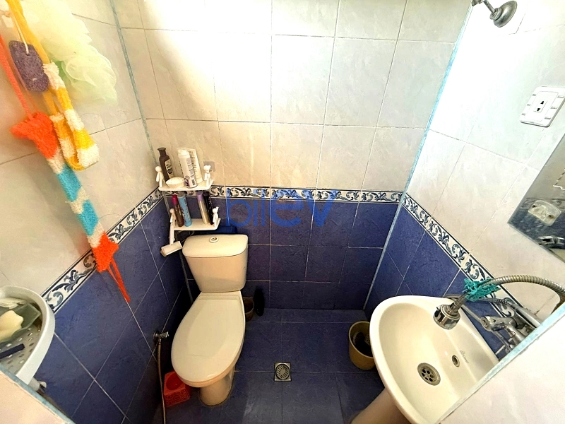 Satış 5 otaqlı Köhnə Tikili bina evi  120m², Bakı