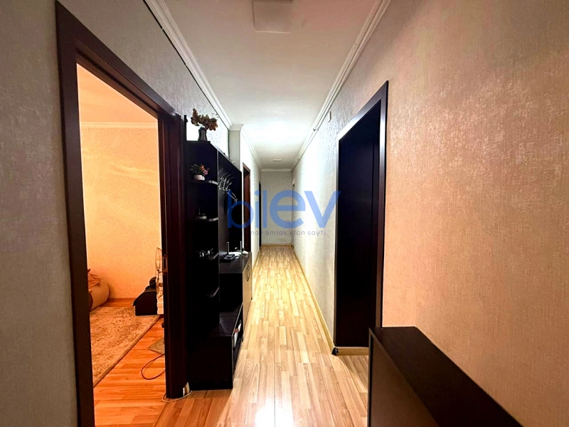 Satış 5 otaqlı Köhnə Tikili bina evi  120m², Bakı