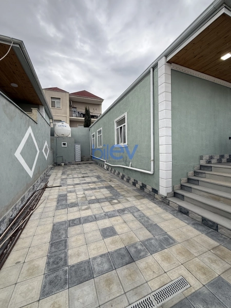 Satış 5 otaqlı Həyət evi  240m², Bakı
