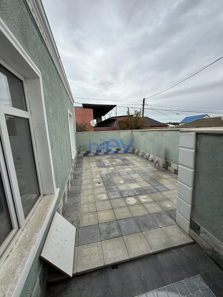 Satış 5 otaqlı Həyət evi  240m², Bakı