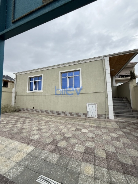 Satış 4 otaqlı Həyət evi  210m², Bakı