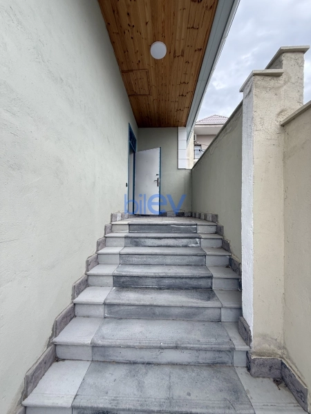 Satış 4 otaqlı Həyət evi  210m², Bakı