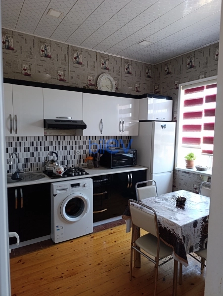 Satış 3 otaqlı Həyət evi  90m², Bakı