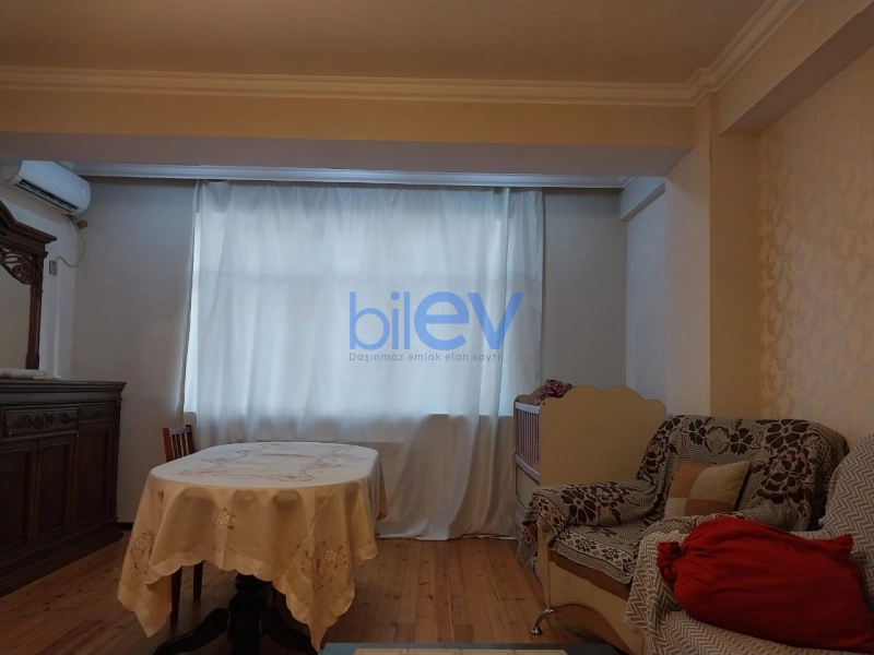 Aylıq Kirayə 3 otaqlı Yeni Tikili bina evi  120m², Bakı