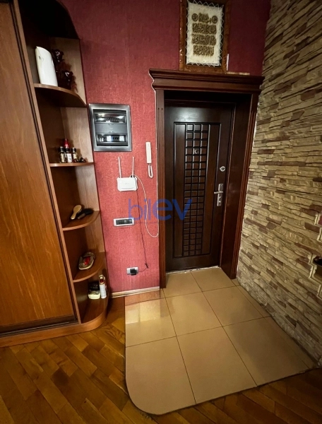 Satış 3 otaqlı Yeni Tikili bina evi  141m², Bakı