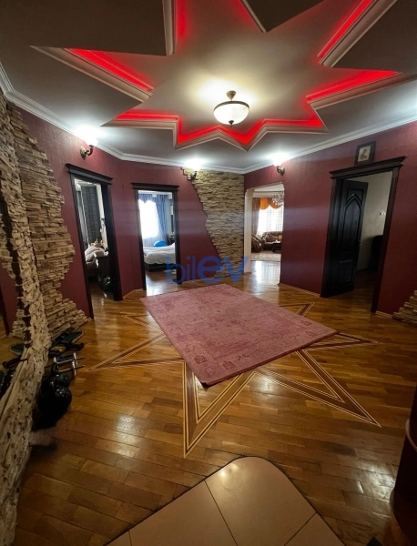 Satış 3 otaqlı Yeni Tikili bina evi  141m², Bakı