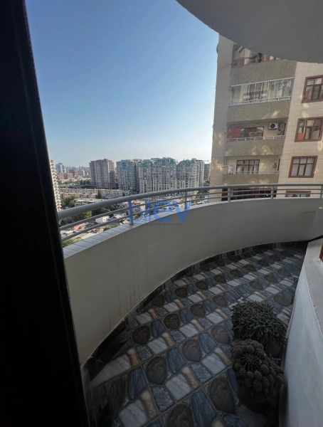 Satış 3 otaqlı Yeni Tikili bina evi  141m², Bakı