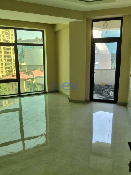 Satış 3 otaqlı Yeni Tikili bina evi  105m², Bakı
