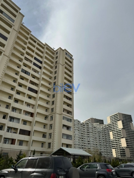 Satış 4 otaqlı Yeni Tikili bina evi  174m², Bakı