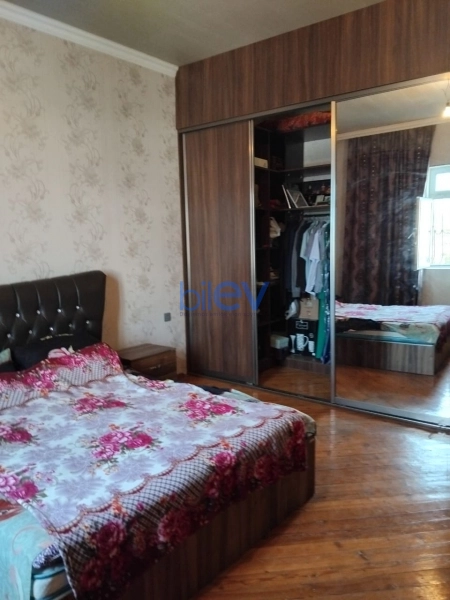 Satış 6 otaqlı Həyət evi  267m², Bakı