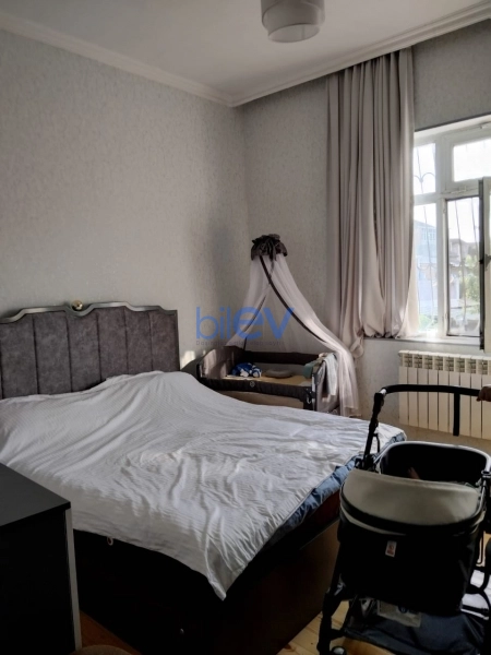 Satış 6 otaqlı Həyət evi  267m², Bakı