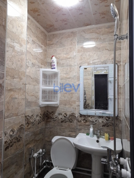 Aylıq Kirayə 2 otaqlı Köhnə Tikili bina evi  40m², Xırdalan