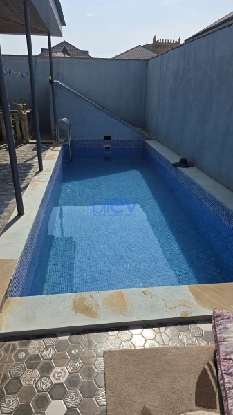 Satış 5 otaqlı Həyət evi  210m², Bakı