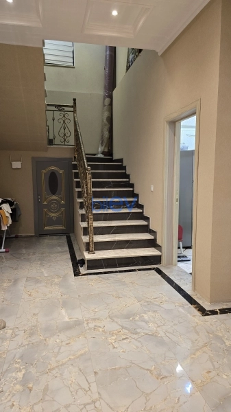 Satış 5 otaqlı Həyət evi  210m², Bakı