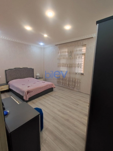 Satış 5 otaqlı Həyət evi  210m², Bakı