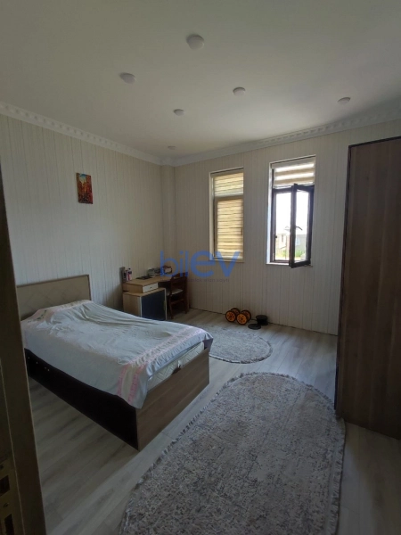 Satış 5 otaqlı Həyət evi  210m², Bakı