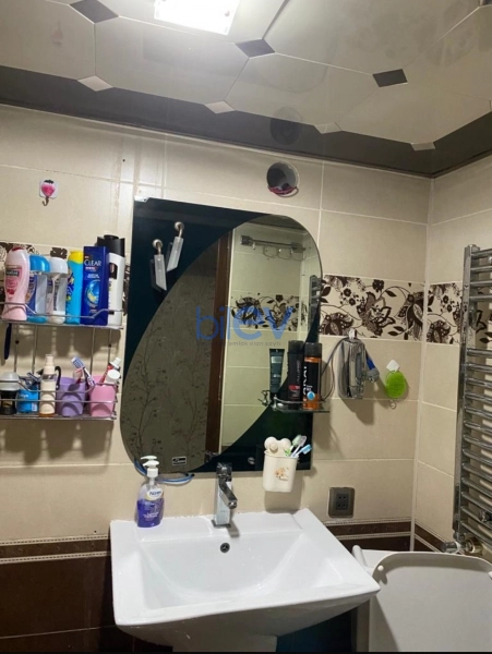 Satış 2 otaqlı Yeni Tikili bina evi  67m², Bakı