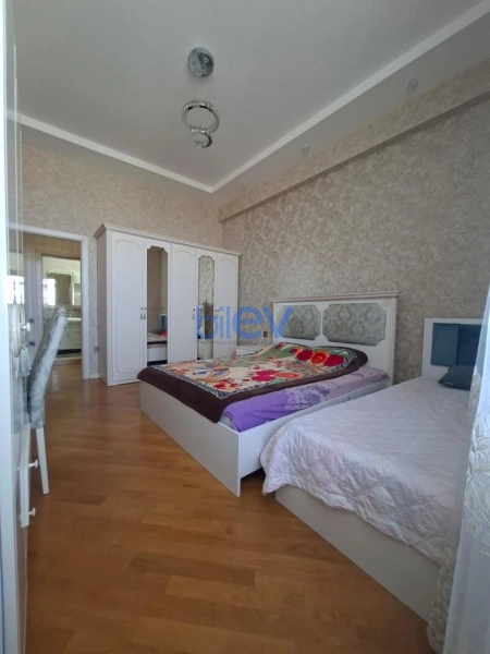 Aylıq Kirayə 2 otaqlı Yeni Tikili bina evi  110m², Bakı