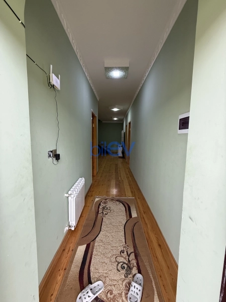 Satış 10 otaqlı Həyət evi  1000m², Bakı