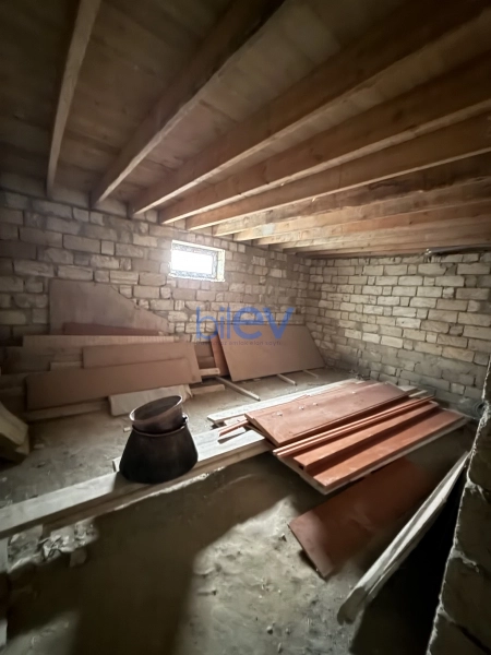 Satış 10 otaqlı Həyət evi  1000m², Bakı