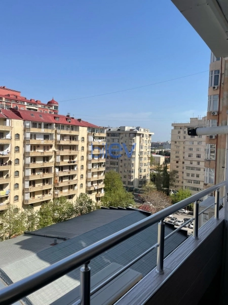 Satış 3 otaqlı Yeni Tikili bina evi  164m², Bakı