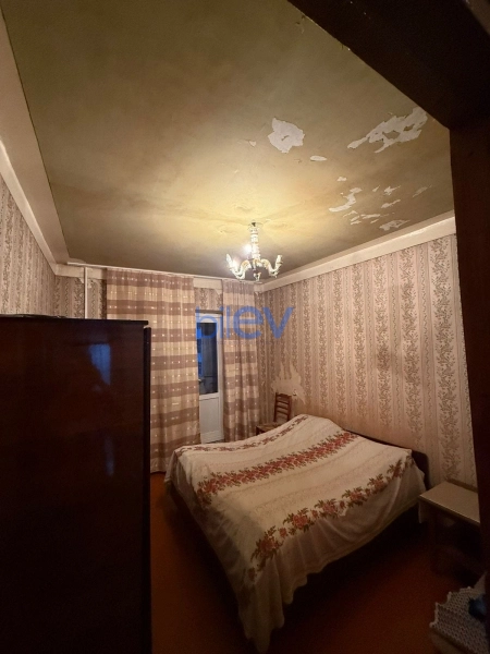 Satış 4 otaqlı   100m², Bakı
